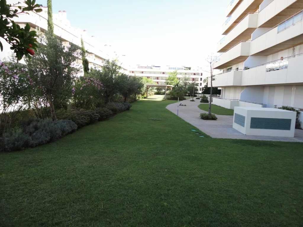 Aquamar 416 By Vilamoura Sun Espacoso Ngoại thất bức ảnh